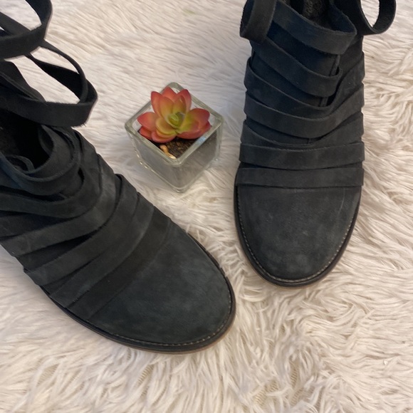Free People Black Anthropologie Hybrid Strappy Heel Ankle Bootie women size 9 - Picture 7 of 9